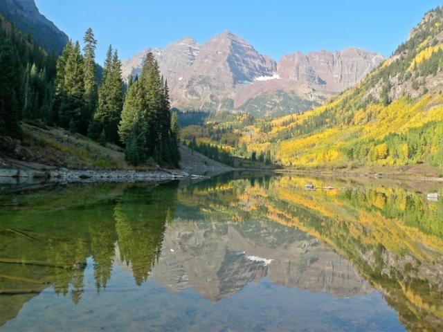 Maroon Bells, Maroon Lake